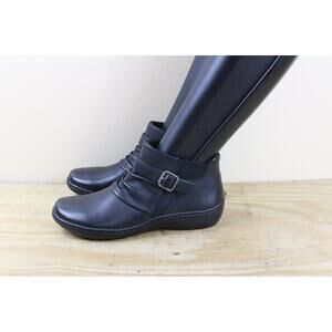 New Clarks Boots 6.5M Black Leather Cora Rouched Bootie Buckle Ankle Shoes Boho